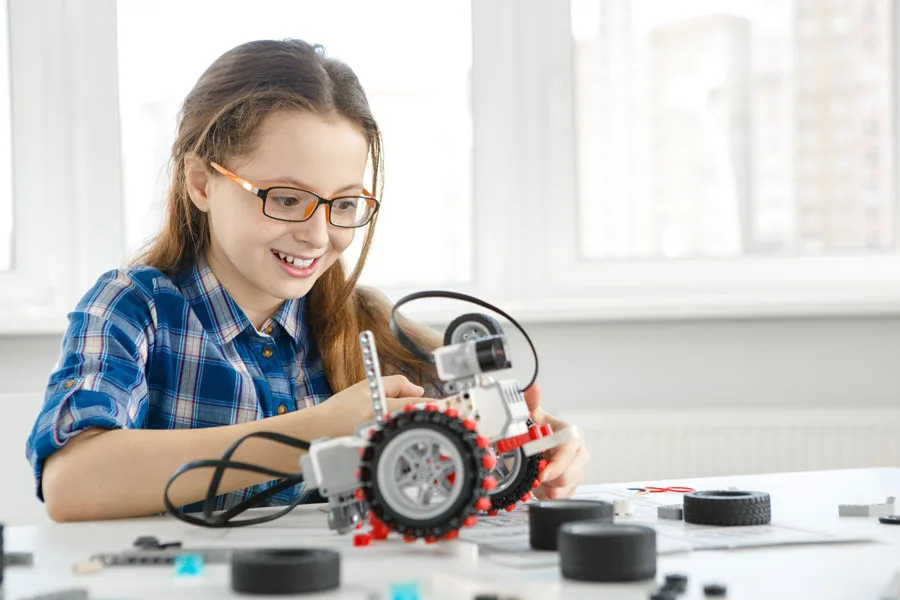 Robotics Science Video Alyss Edusolutions - CBSE study material Class 9th and 10th 3D HD Math ...